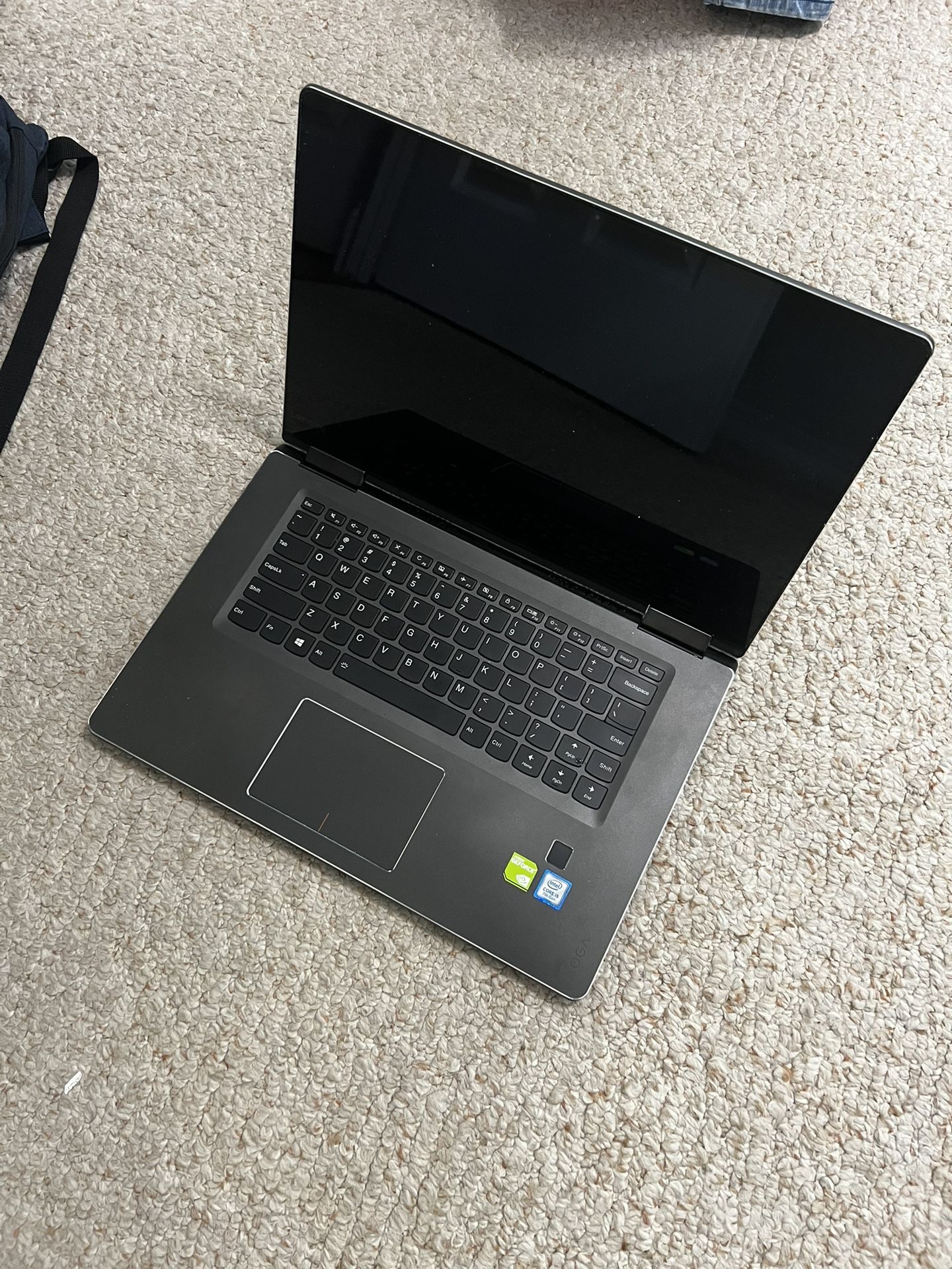 Lenovo Yoga i5