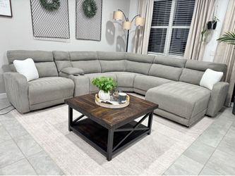 Grey Power Reclining Sectional Couch W/ Chaise