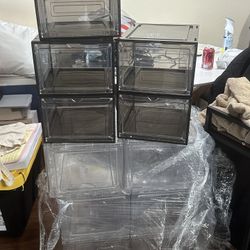 shoe boxes/ transparent storage