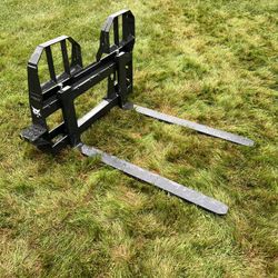 Bobcat OEM 48” Pallet Forks 