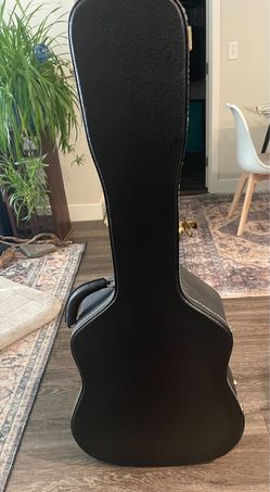 Guitar Hardshell Case, Excellent condition