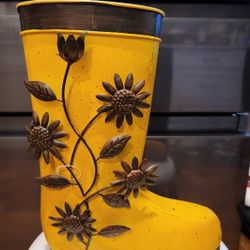 Metal Planter Boot
