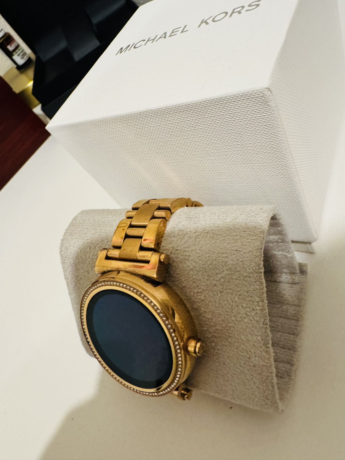 MICHAEL KORS