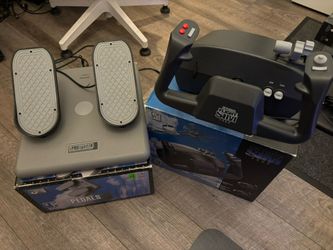 CH Products Pro Pedals And Flight Yoke