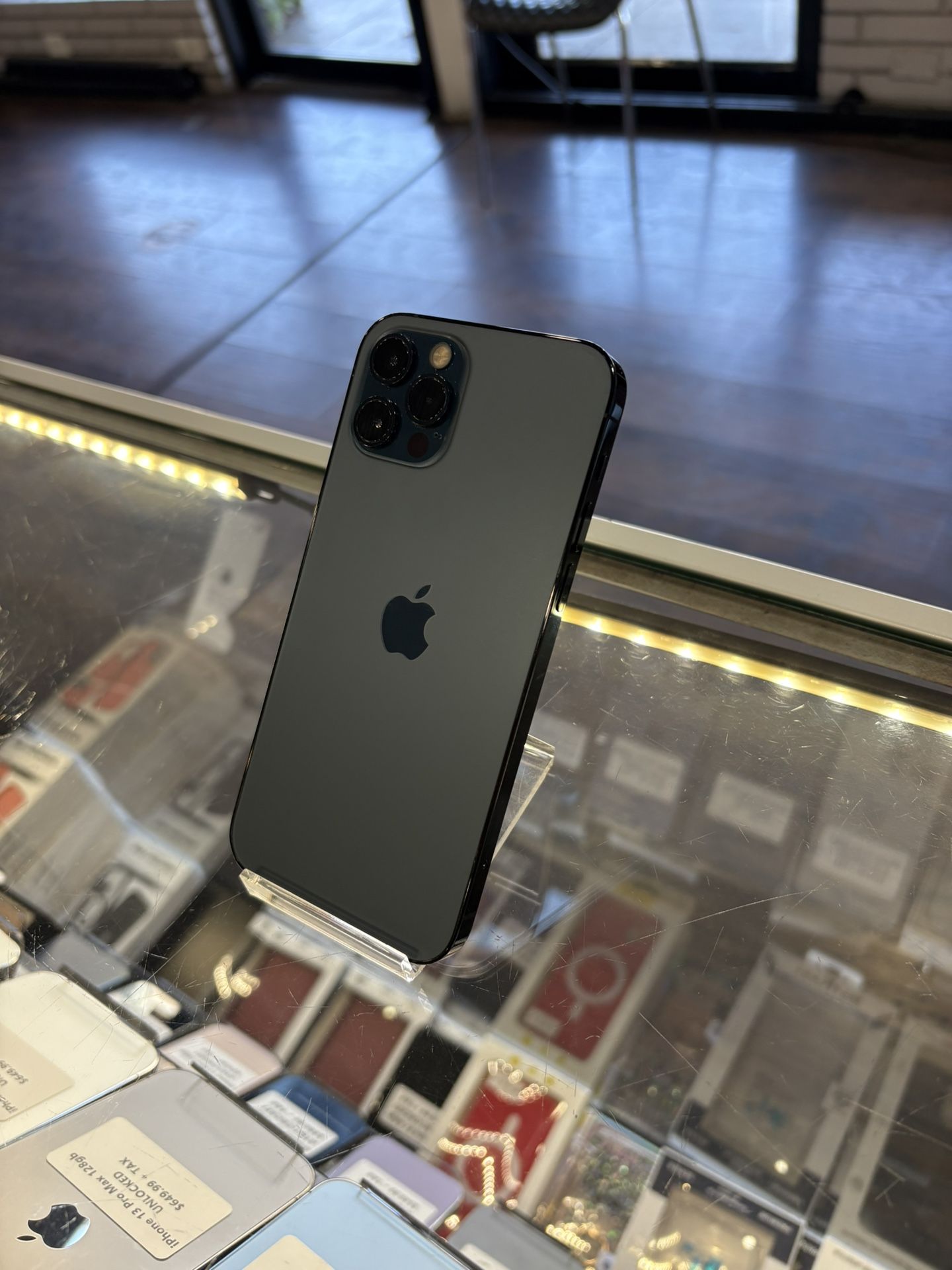 iPhone 12 Pro 128gb Unlocked 100% Battery Health 