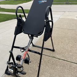 Inversion table by LifeGear