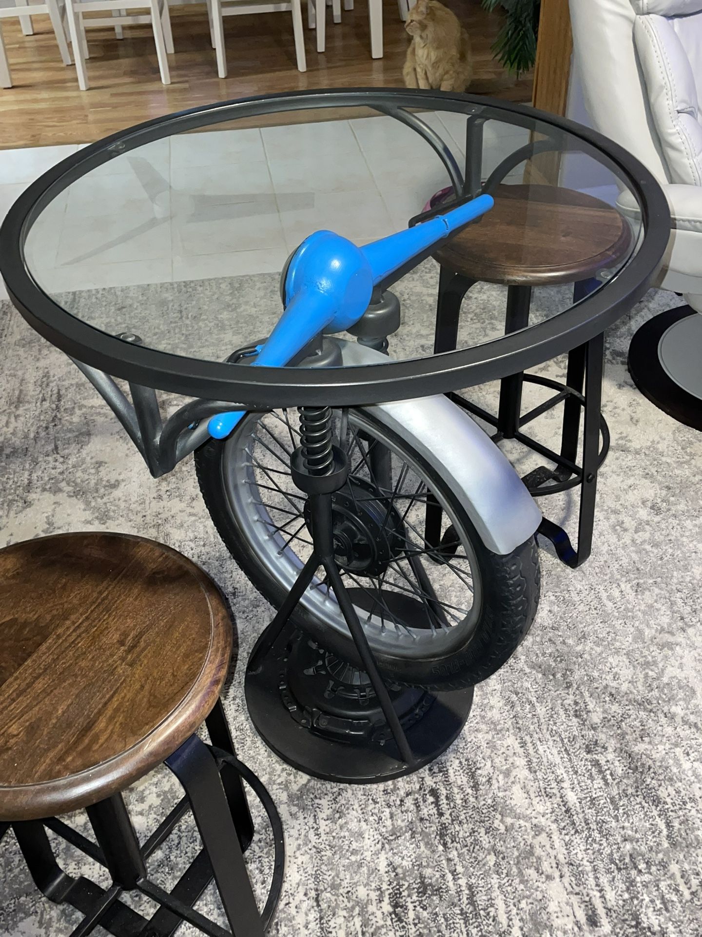 Front End Table
