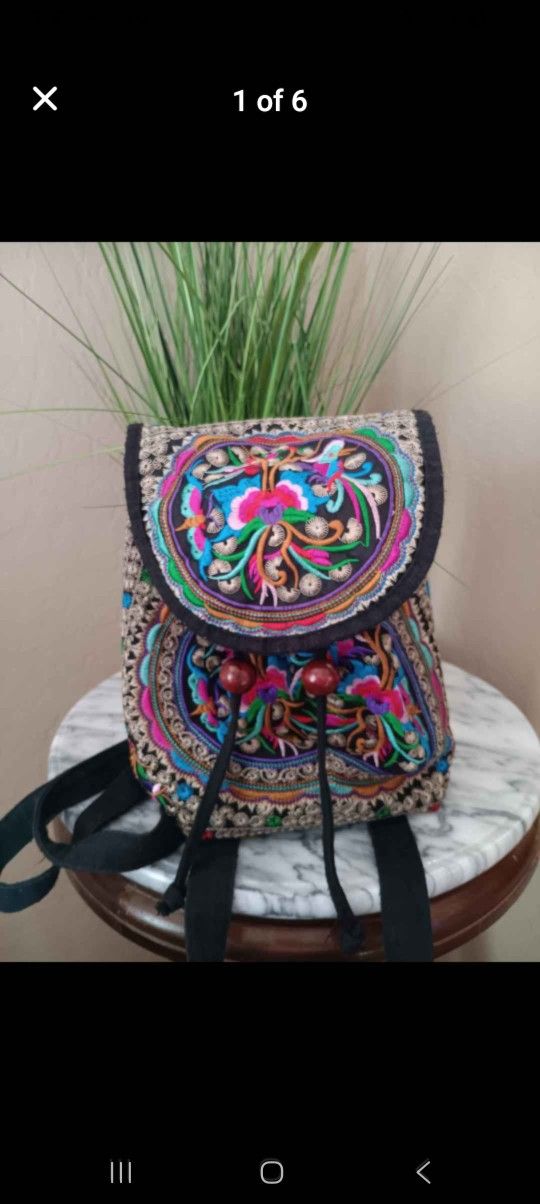$10 Vintage Unique Cute Canvas Backpack Purse With Colorful Floral Embroidery, Perfect Condition