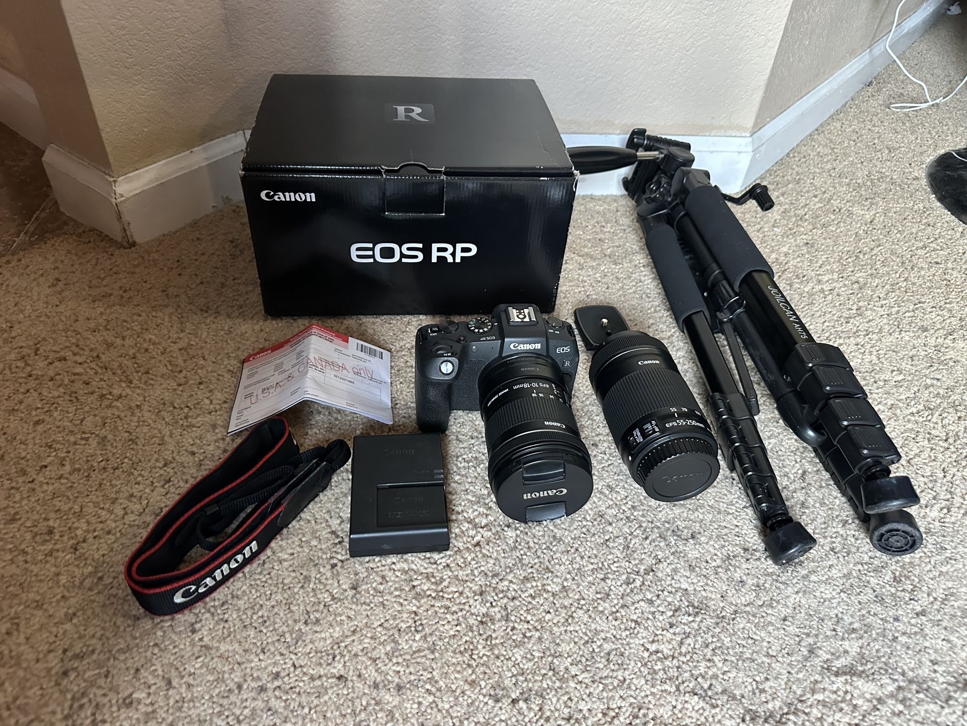 Canon EOS RP 10-18mm + 55-250mm + tripod + Bag