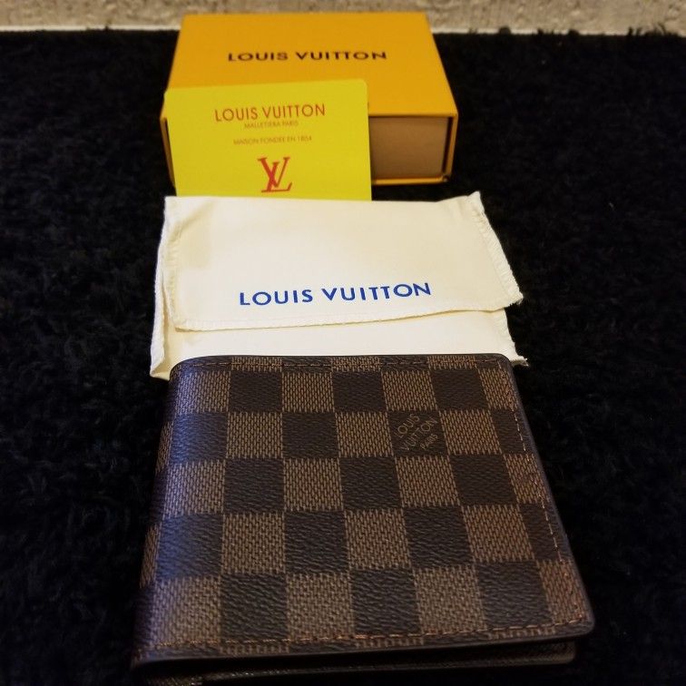 Designer Wallet