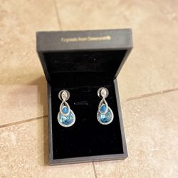 Beautiful Blue Diamond Earrings 