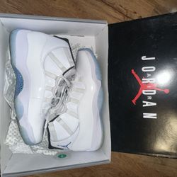 Jordan 11s 