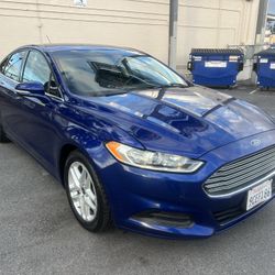 2015 Ford Fusion SE Low Mile
