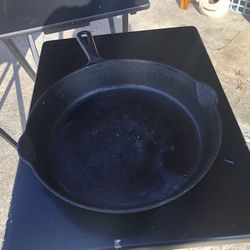 8-10” Castiron Fryer