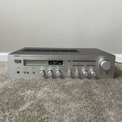 Yamaha R-700 Home Stereo Audio Vintage Receiver