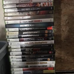 Xbox 360 And 25 Games 