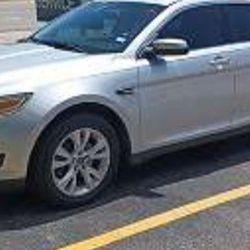 2011 Ford Taurus