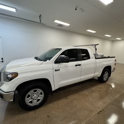 2018 Toyota Tundra Double Cab · SR5 Pickup 4D 6 1/2 ft