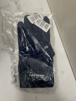 CUTTERS NAVY BLUE GLOVES - GOT BUNCH OF OTHER GLOVES DONT PAY FULL PRICE HIT ME