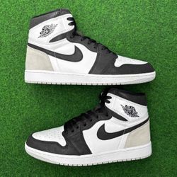 Jordan Retro 1 “ Stage Haze “