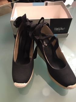Massimo wedges size 6 like new shoes MUST SEE!!!