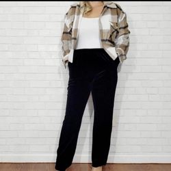 Land’s End mid rise slim women’s velvet pants/16P