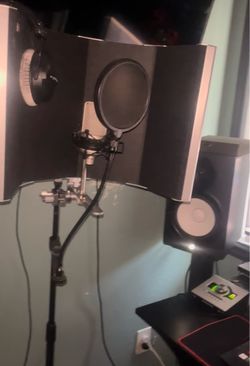 Neumann does not list a TLM 103