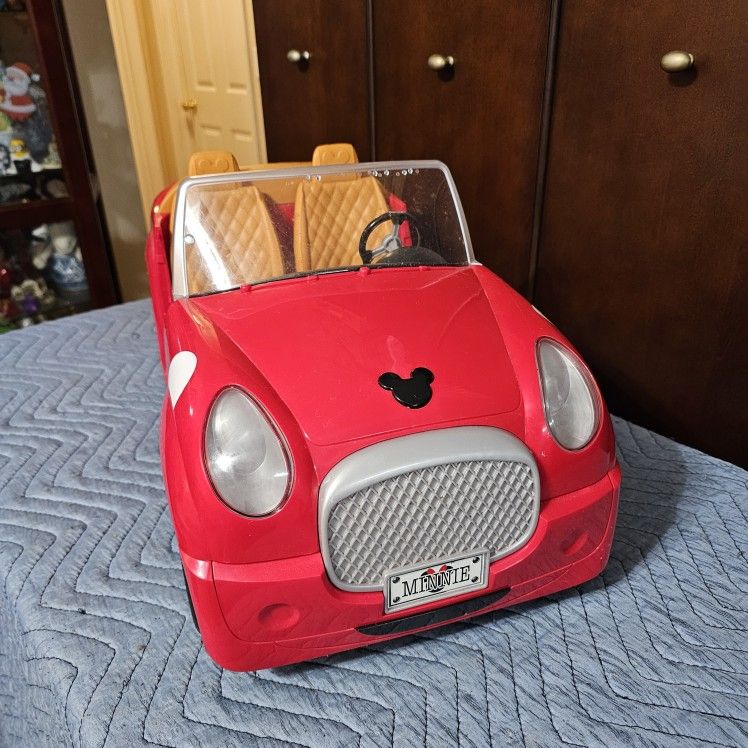 2021 Disney Minnie Mouse ILY 4EVER Car for 18" Dolls Red Polka Dot Coupe, Missing Doors.