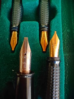 Vintage Fountain Pens Panache Sheaffer 4 nibs