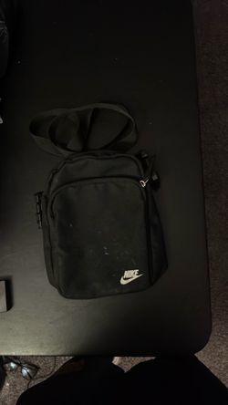 Men’s Nike bag