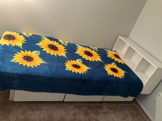 Twin bed