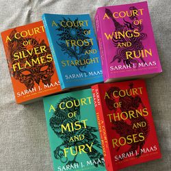 ACOTAR Full Series books 1-5, read once