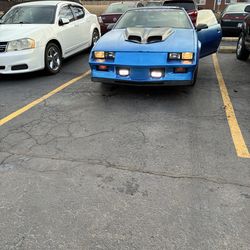 84 Chevy Camaro Z28 Ttop