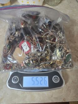 5 lb bag of earrings