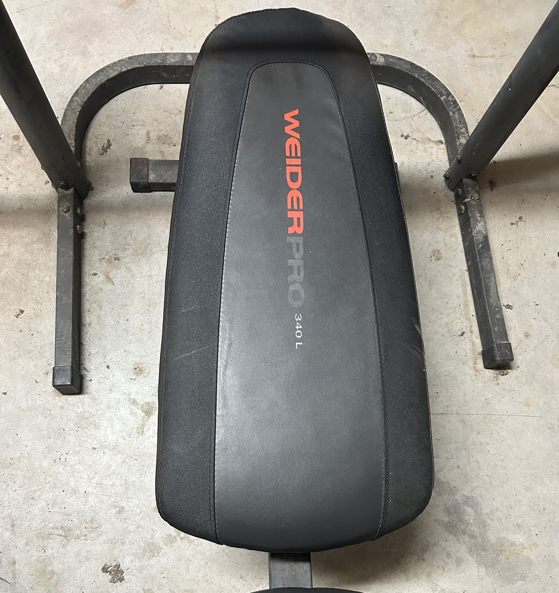 Weight Bench