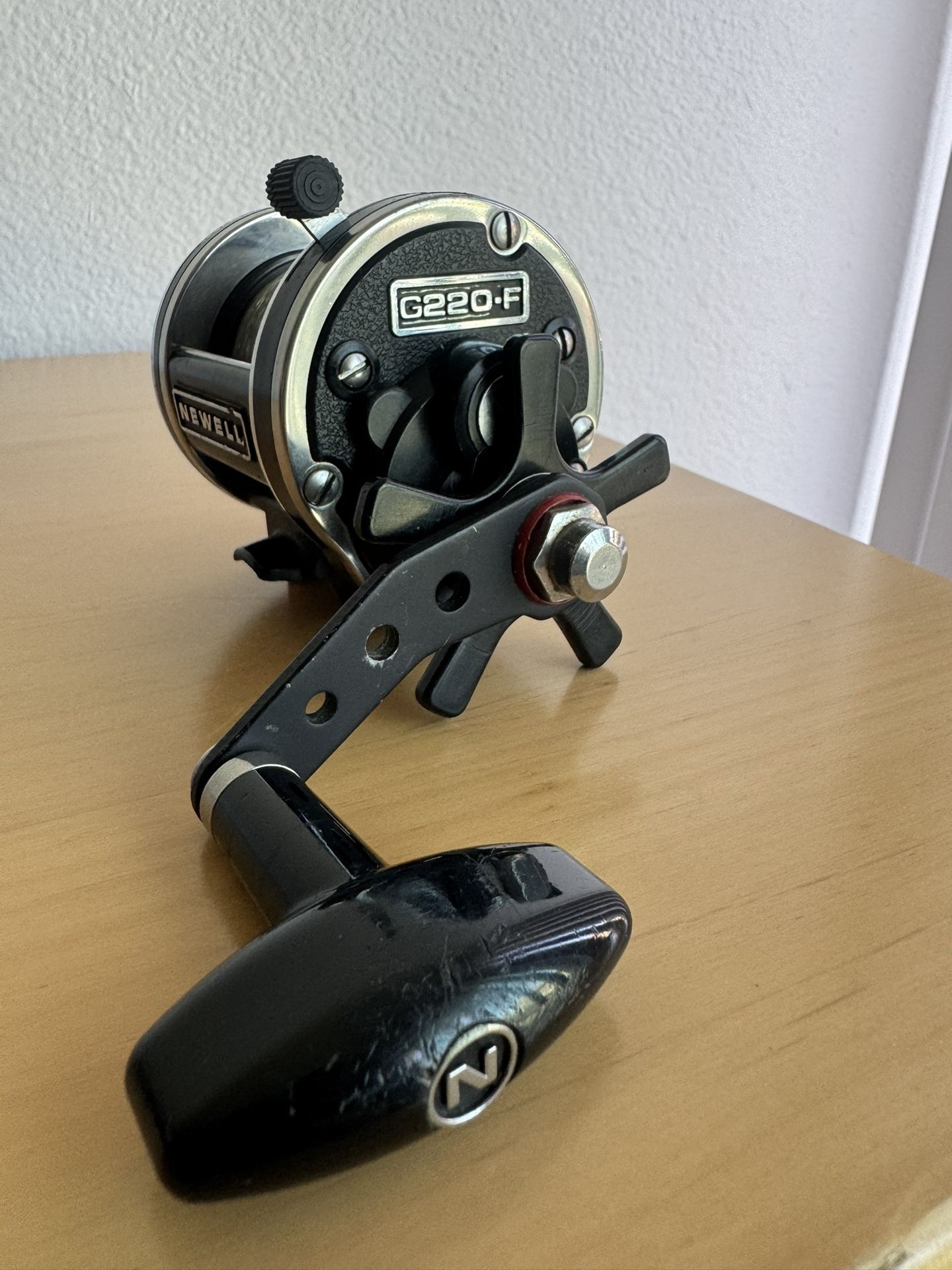Newell G220-f Fishing Reel