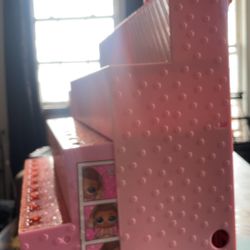 LOL Doll Stand And Storage 