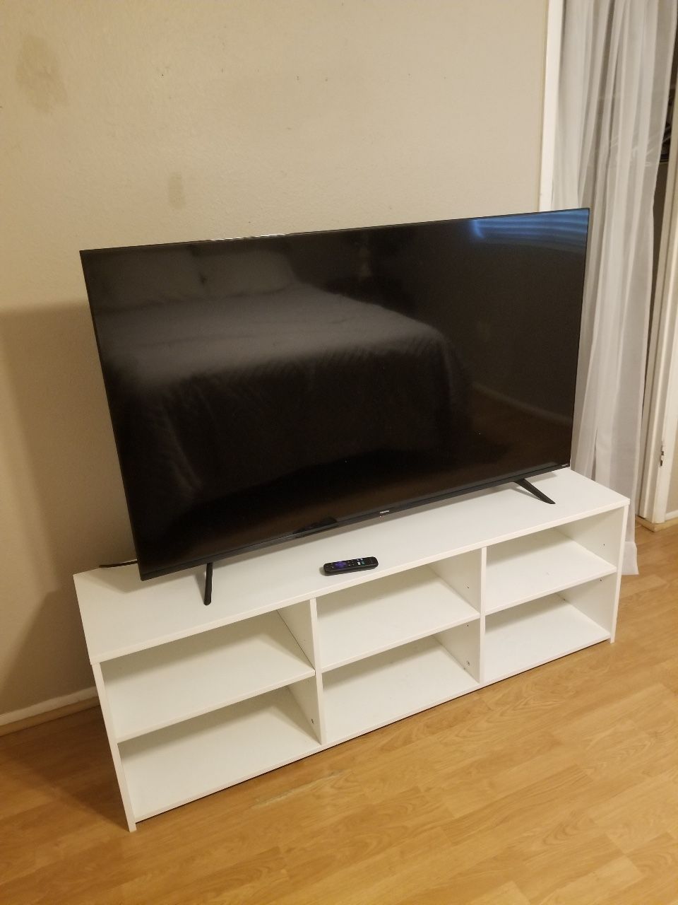 Roku 55” Hisense TV