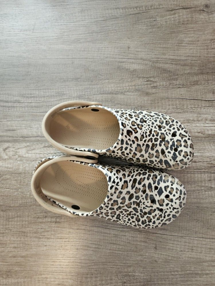 Knock Off Lepoard Crocs From Walmart