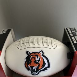Bengals Football Signed By Keith Rivers 