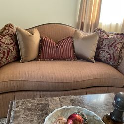 2ALOMOST BRAND NEW HIGH END  SOFAS