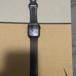 Apple Watch Series 5