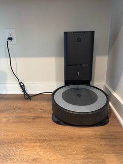Roomba + Self-Emptying Base – $95