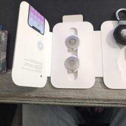 4 Air Tags Wallet And Two Key Holders