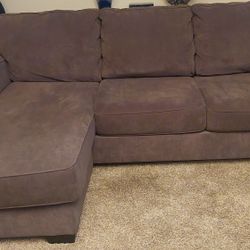Signature Design by Ashley Hodan Chaise Reversible Sofa