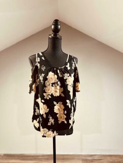 XS Floral Open Shoulder Blouse