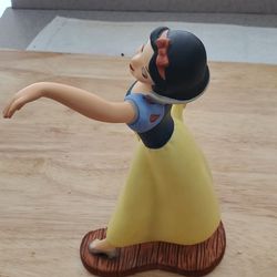 Disney Figurine Snow White