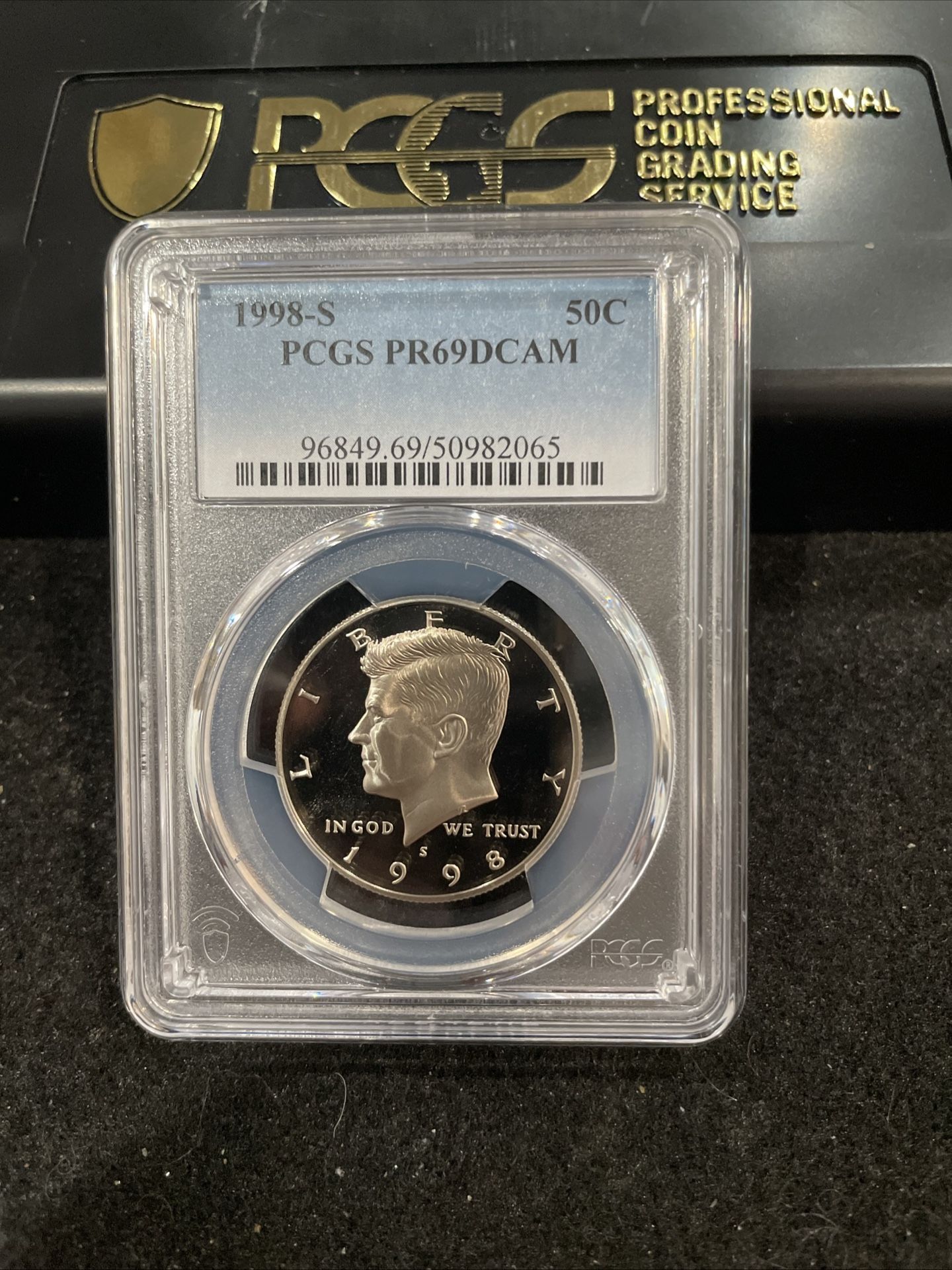 1998 S Gem Proof Kennedy Half Dollar Graded At PR69 With A Deep Cameo Q-17