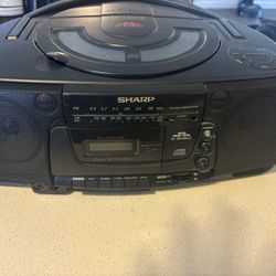 SHARP QT-CH300 Vintage BoomBox Radio everything works except Cd