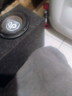8 subs db audio